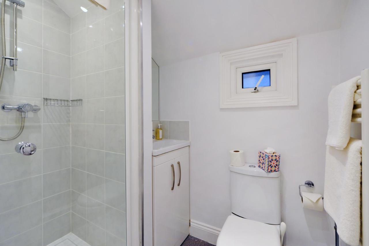 Apple Tree Boutique B&B Бат Экстерьер фото